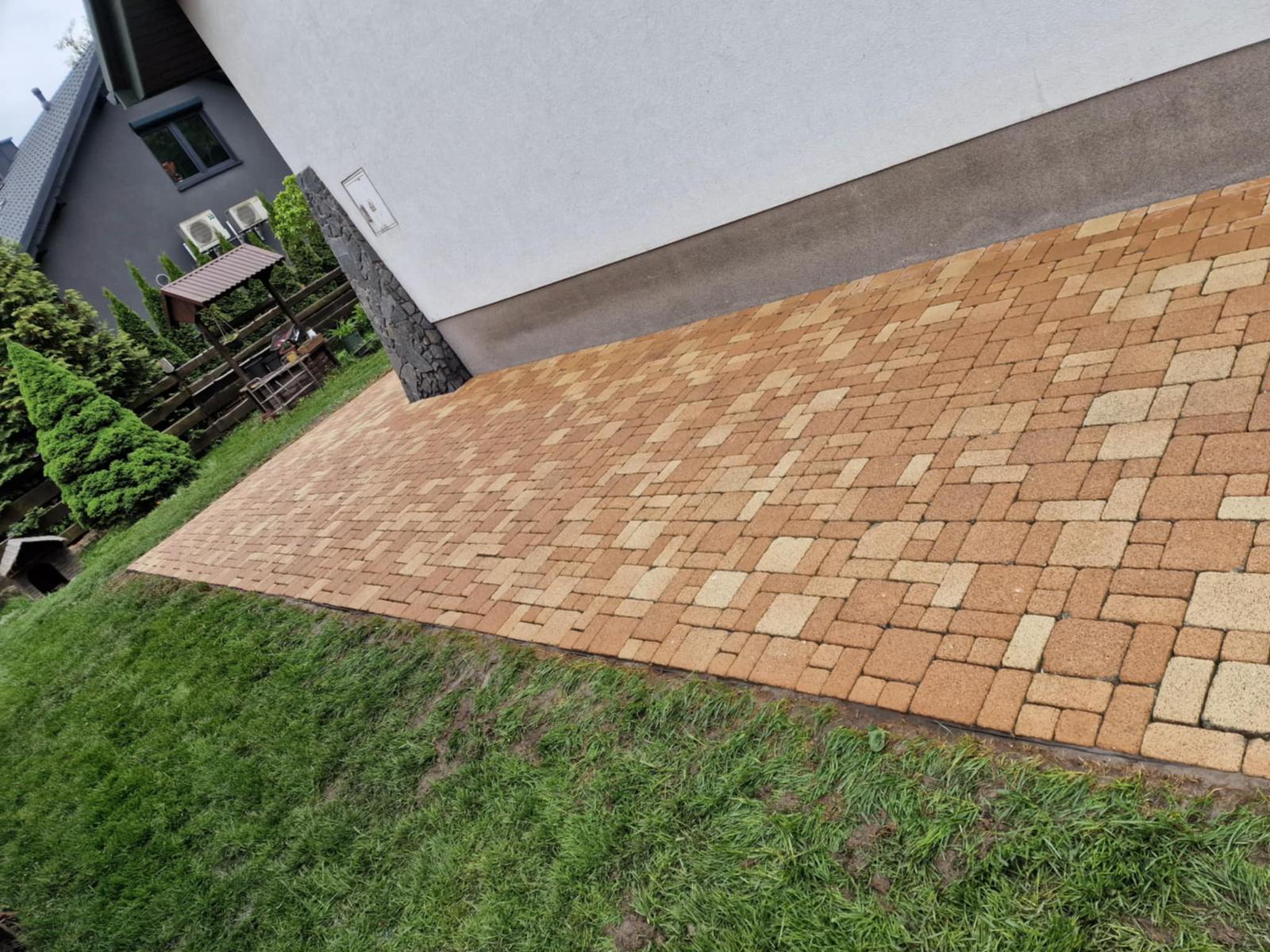 5338c170 54b4 4132 bd2b 1b7b0b22c67a