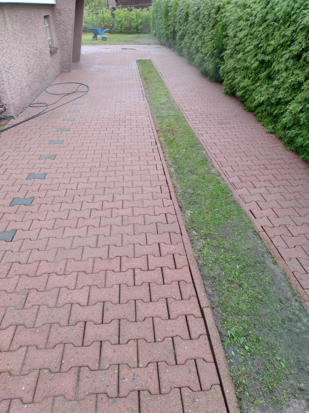 6147a56e 05f6 4132 a303 07eefb881750