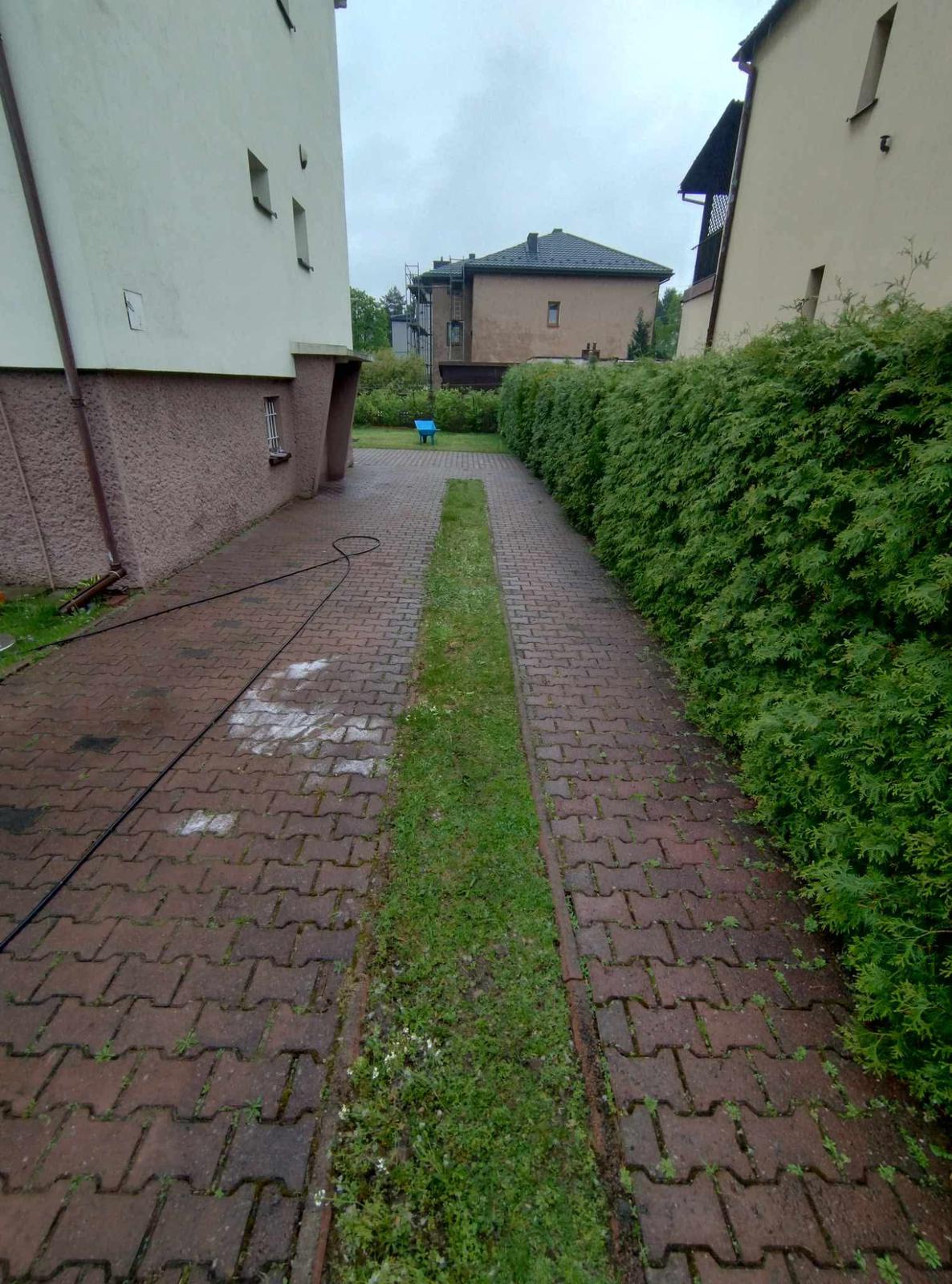 c13e8ff1 aacf 42fa b23d c8af8594a016