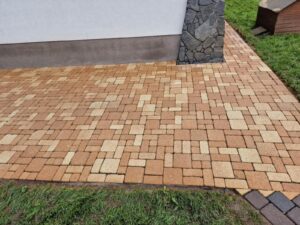 d803473d 4e47 4415 86ec 351e9922471b